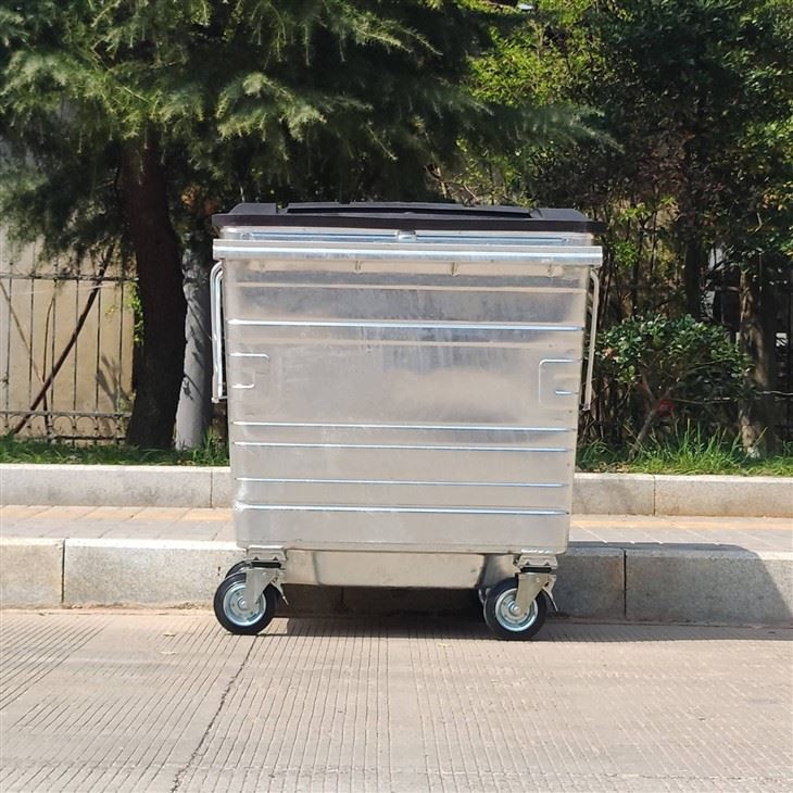 Metal Waste Basket With Lid